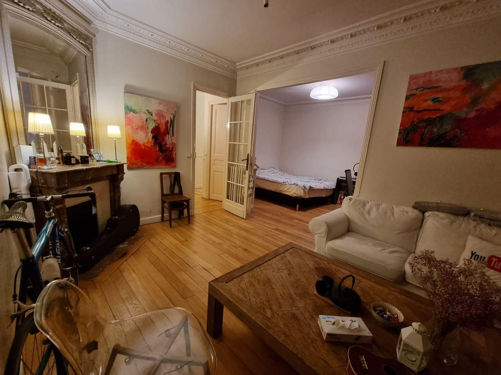 
                                                Location
                                                 Charmant 3 pièces calme et idéalement situé