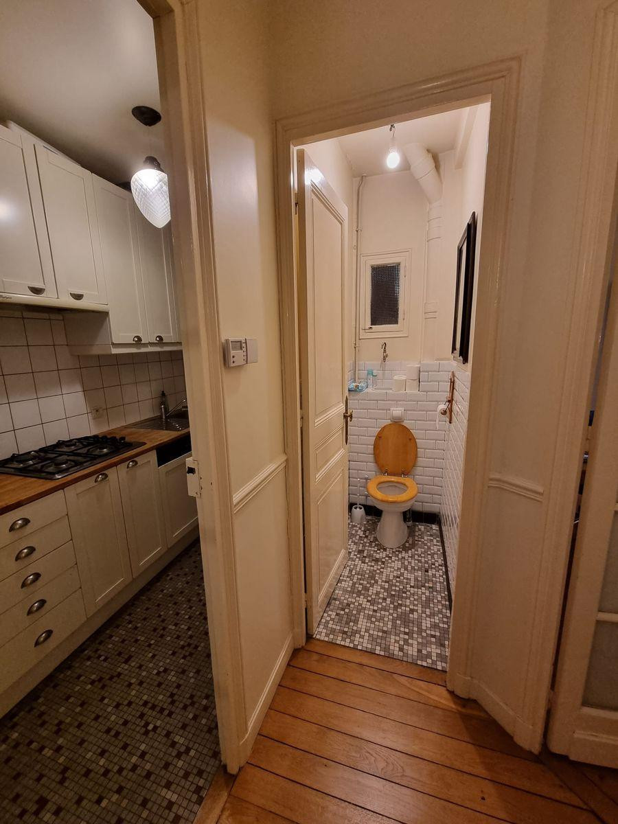 
                                                Location
                                                 Charmant 3 pièces calme et idéalement situé