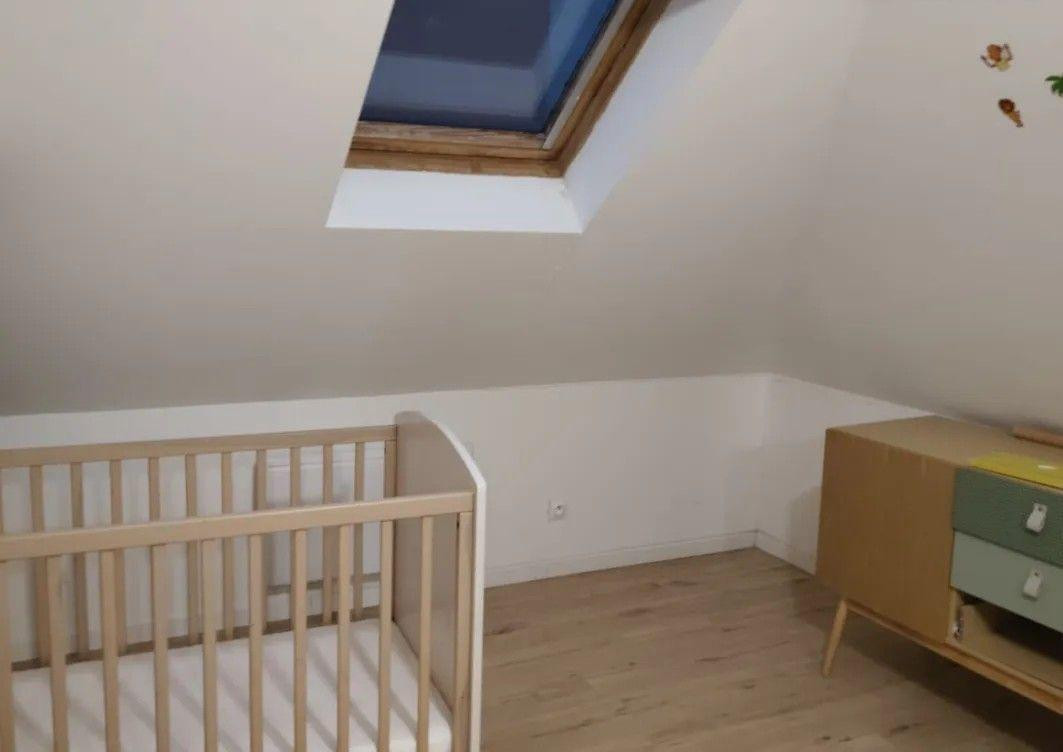 
                                                Location
                                                 Charmant 3P meublé 70m² au sol et 47m² carrez