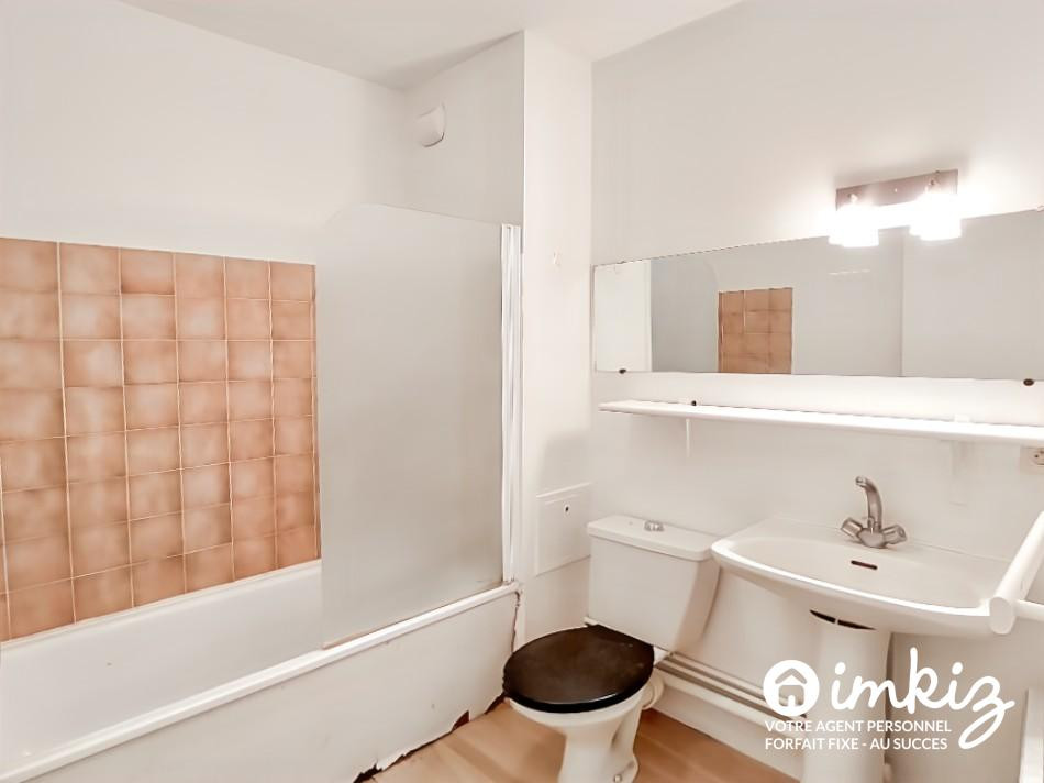 
                                                Vente
                                                 Charmant appartement 2 pièces