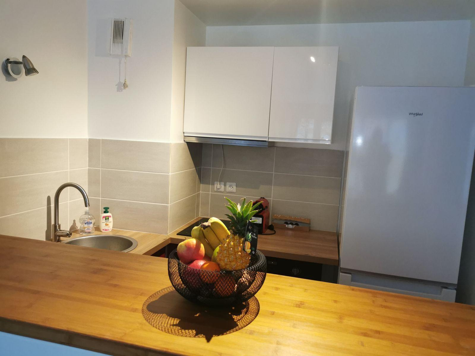 
                                                Location
                                                 Charmant appartement 2 pièces