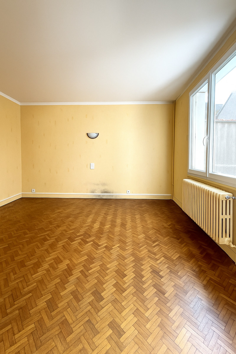 
                                                Vente
                                                 Charmant Appartement à Angers - Lumineux