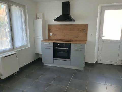 
                                                Location
                                                 Charmant appartement dans la vallée de la Juine