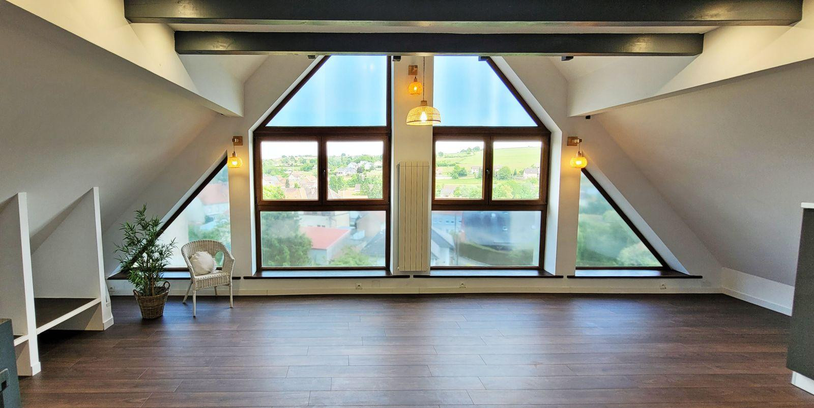 
                                                Location
                                                 Charmant appartement F2 avec jardin
