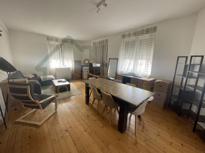 
                                                Location
                                                 Charmant Appartement F3