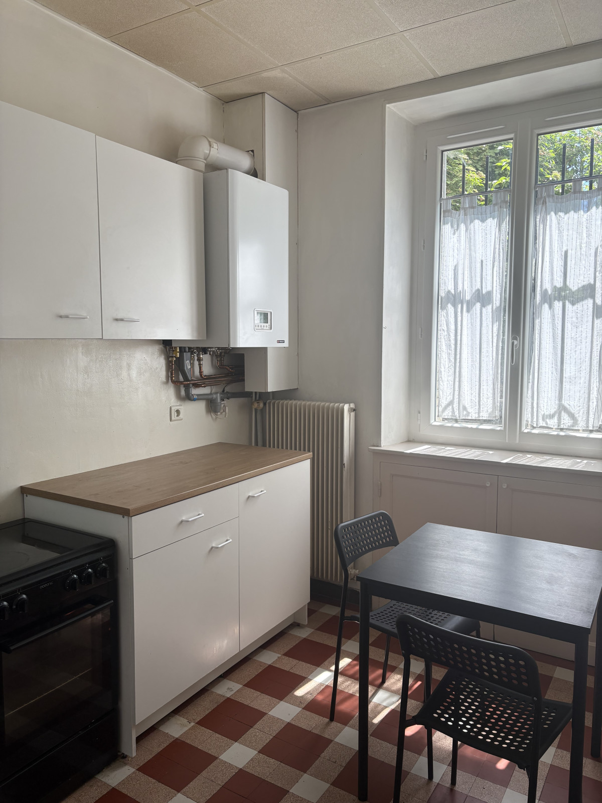 
                                                Location
                                                 Charmant appartement meublé de 33m²