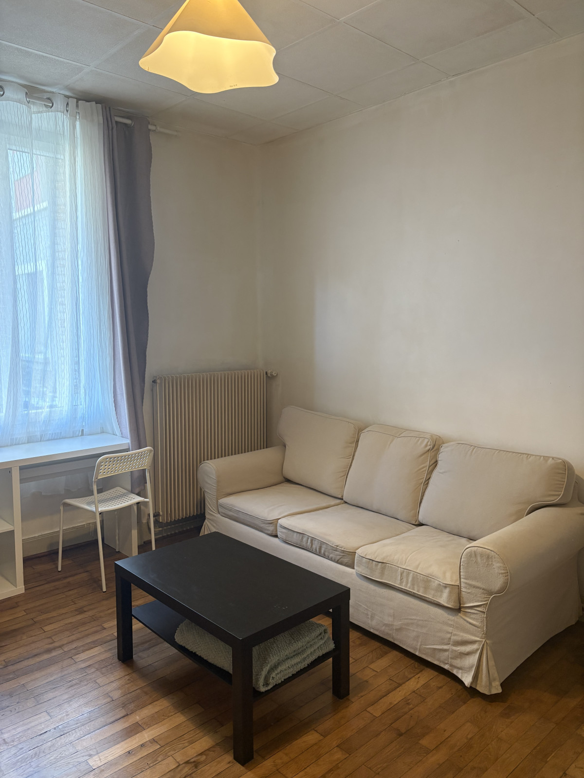 
                                                Location
                                                 Charmant appartement meublé de 33m²