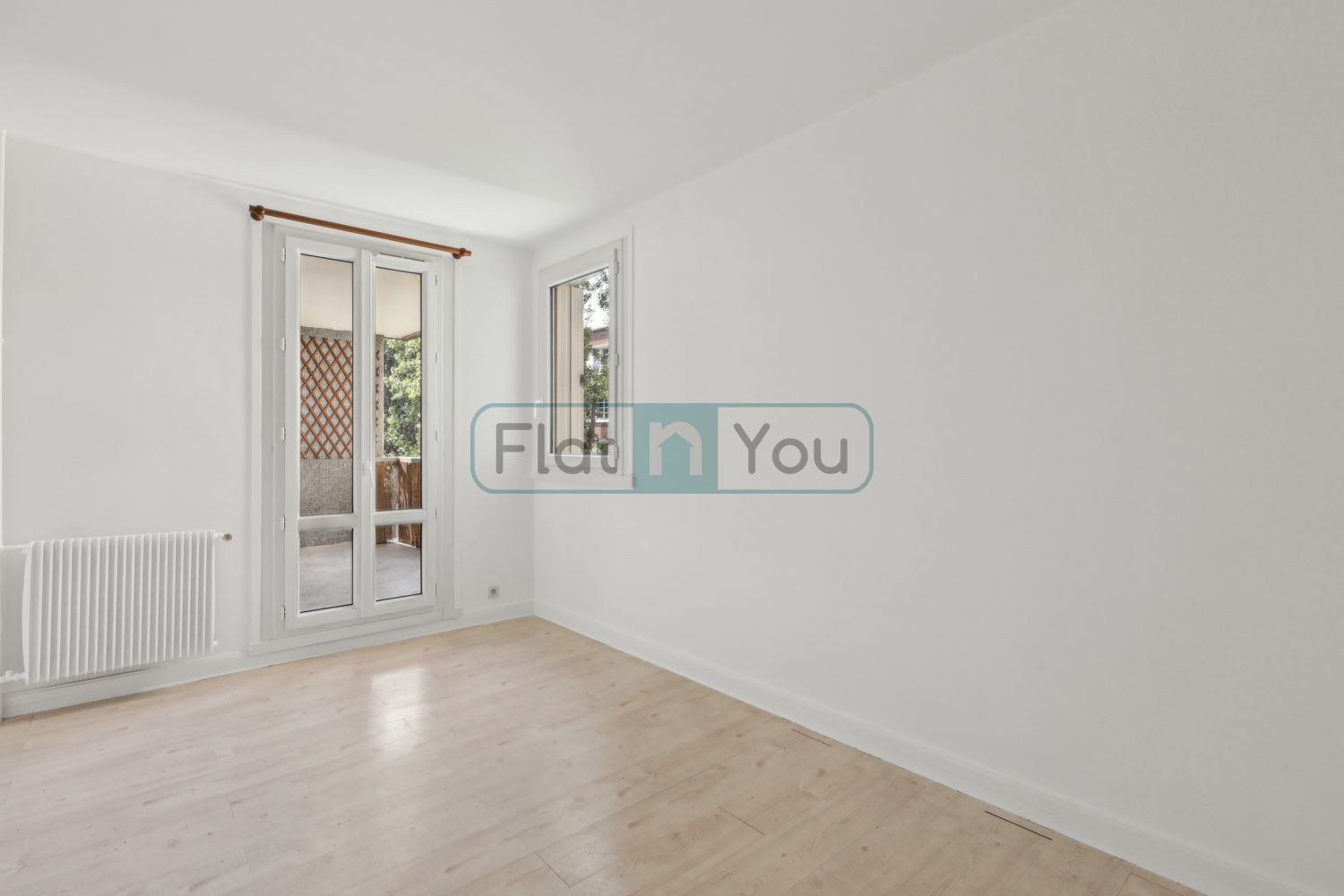 
                                                Location
                                                 Charmant Appartement - Paris 18ème