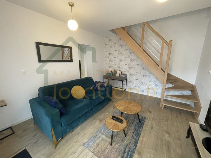 
                                                Location
                                                 Charmant Duplex Meublé de 41 m² à Saint-Quentin 02100