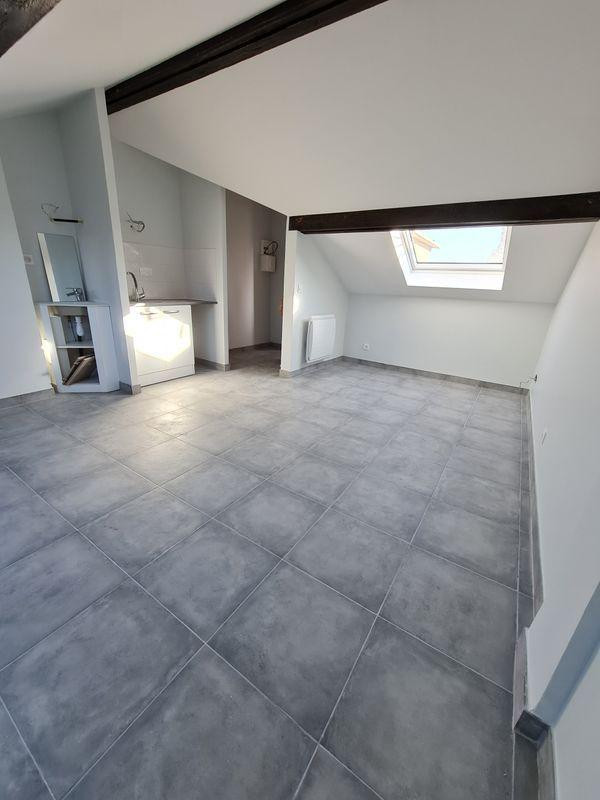 
                                                Location
                                                 Charmant studio a Rosny sous Bois RER E