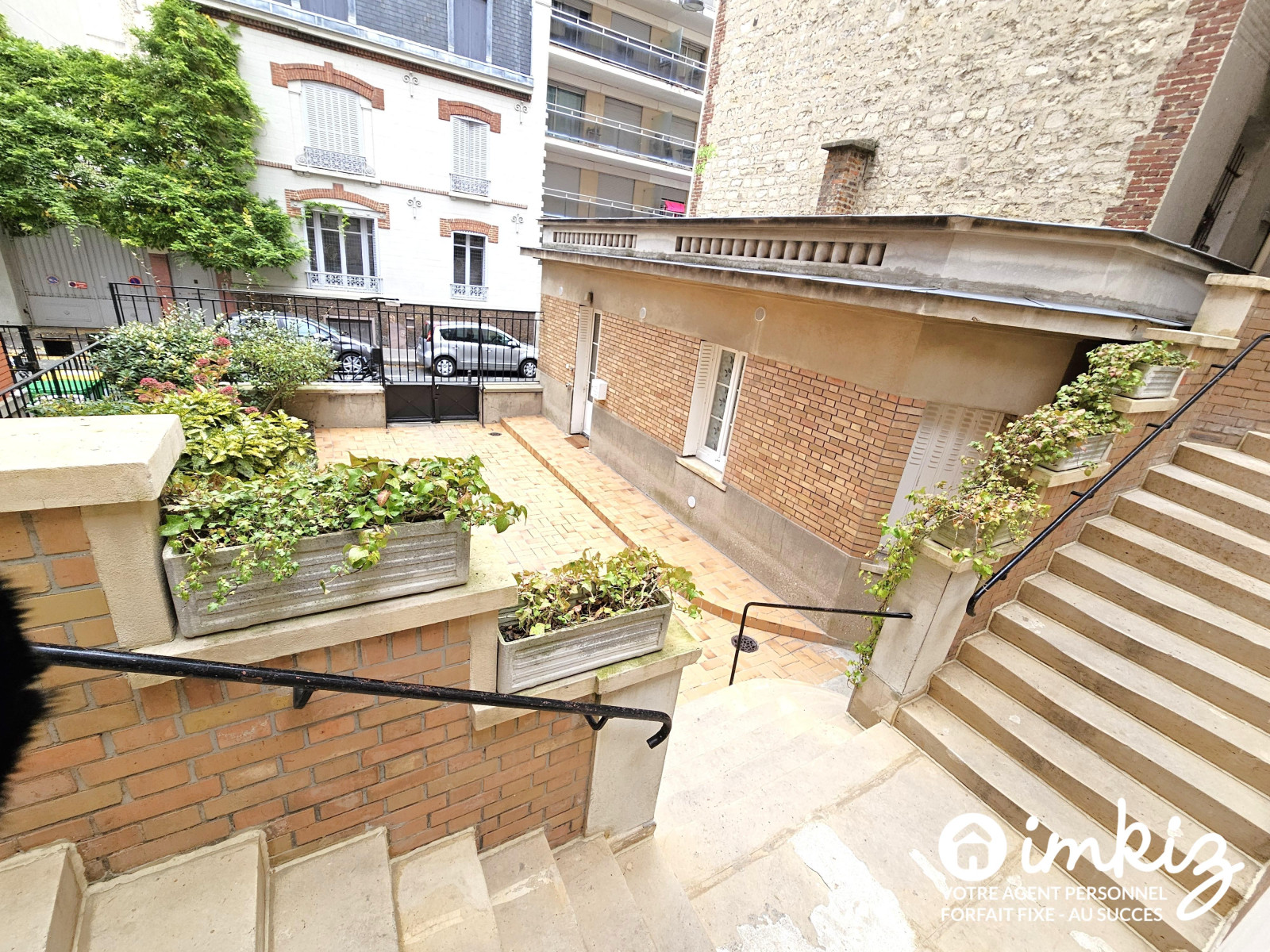 
                                                Vente
                                                 Charmant studio avec terrasse de 24 m²