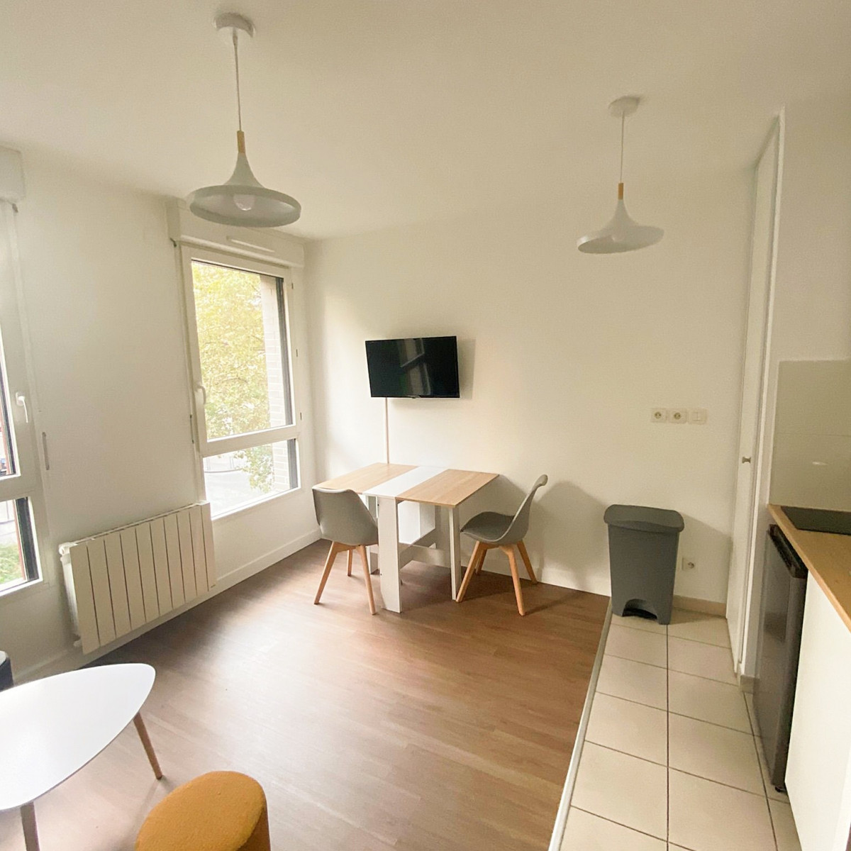 
                                                Location
                                                 Charmant Studio de 25m2 à Asnières-sur-Seine