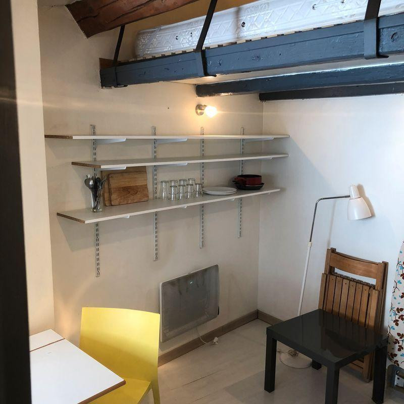 
                                                Location
                                                 Charmant studio équipé et propre Tram sur place