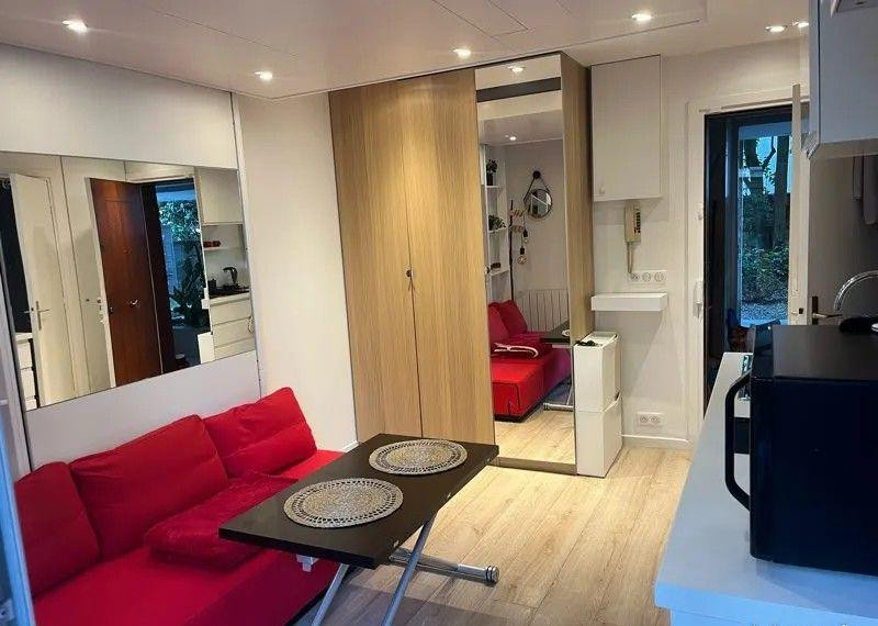 
                                                Location
                                                 Charmant studio meublé 14m² rénové avec terrasse