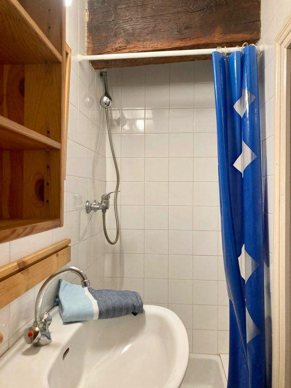 
                                                Location
                                                 Charmant studio meublé 15m²