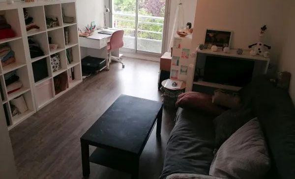 
                                                Location
                                                 Charmant studio meublé 23m2 proche Victoire