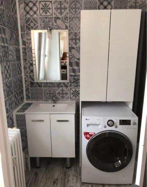 
                                                Location
                                                 Charmant studio meublé 30m² entièrement rénové