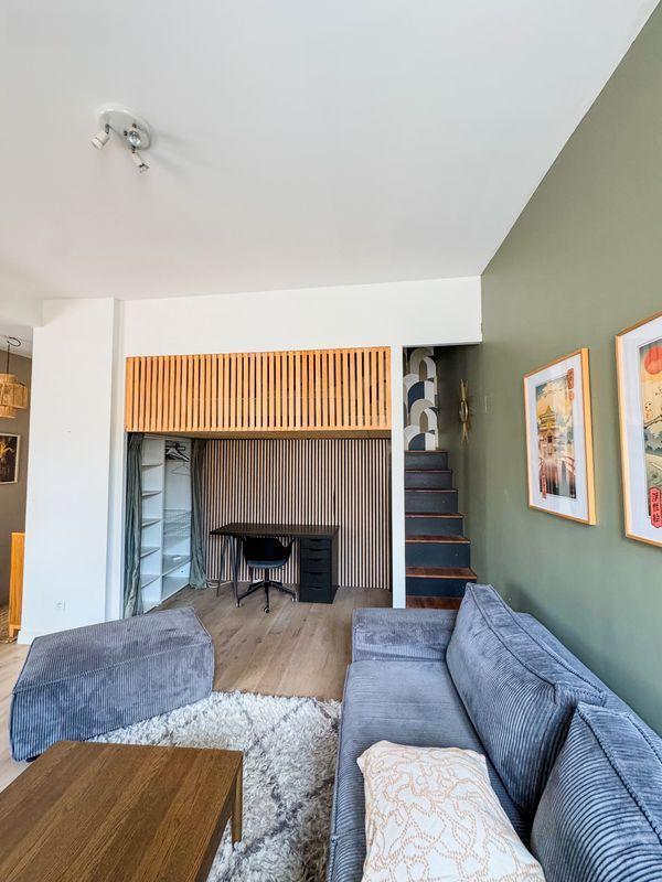 
                                                Location
                                                 Charmant studio meublé 34m² rénové