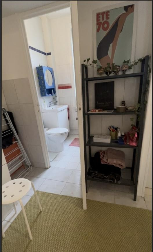 
                                                Location
                                                 Charmant studio meublé de 18m²