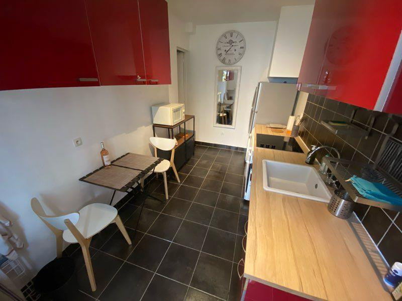 
                                                Location
                                                 Charmant studio meublé de 32m² Coup de coeur