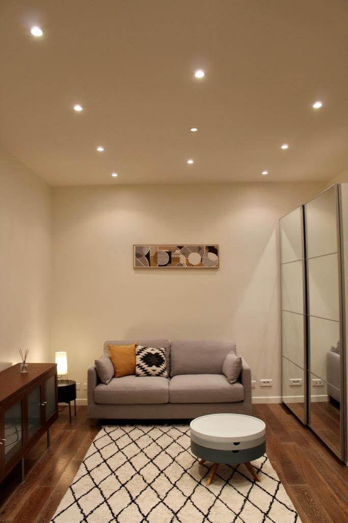 
                                                Location
                                                 Charmant studio meublé de 32m² sur cour paisible