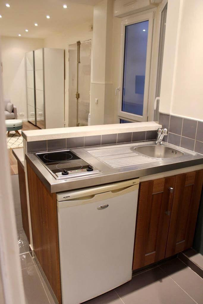 
                                                Location
                                                 Charmant studio meublé de 32m² sur cour paisible