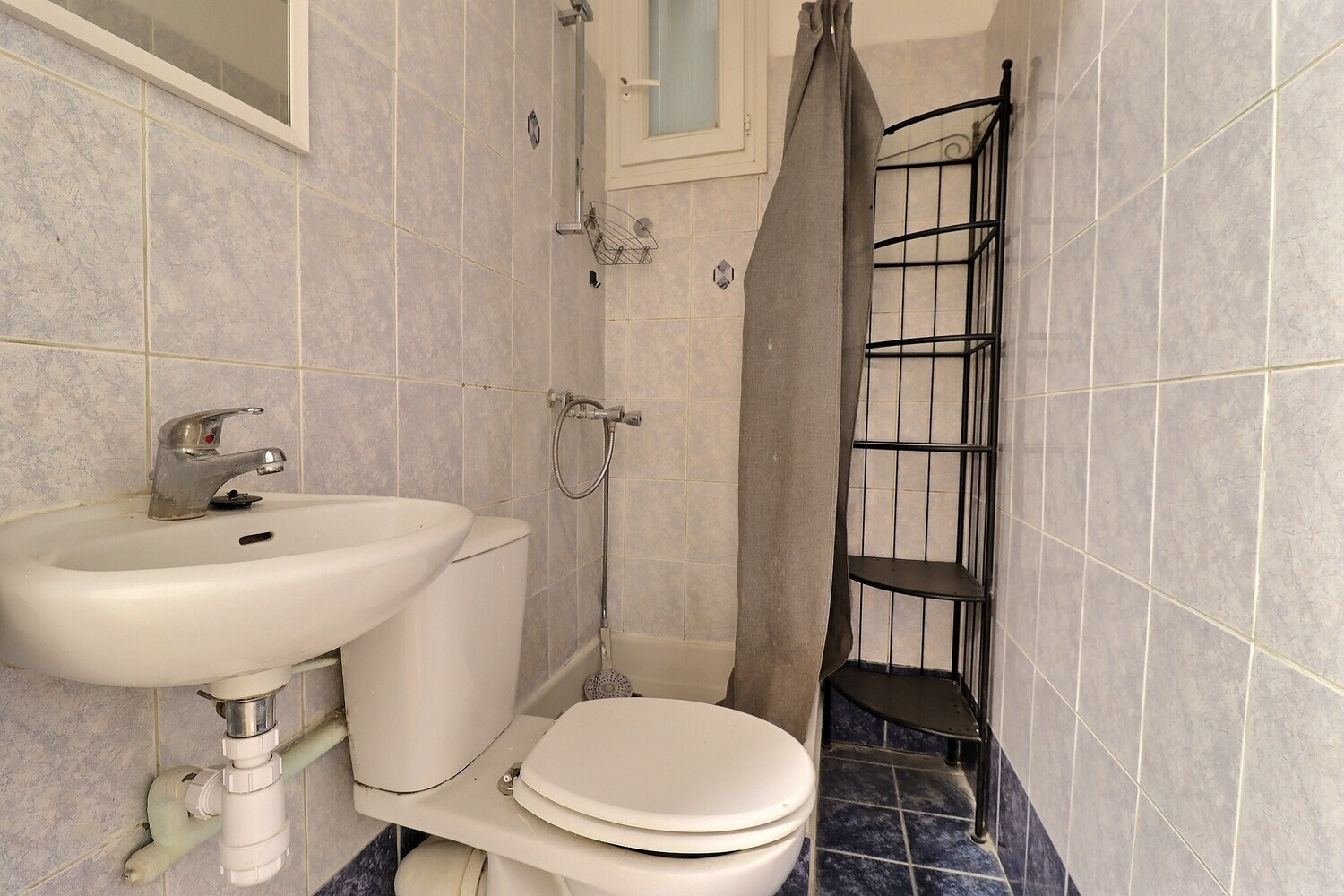 
                                                Vente
                                                 Charmant Studio Paris 15