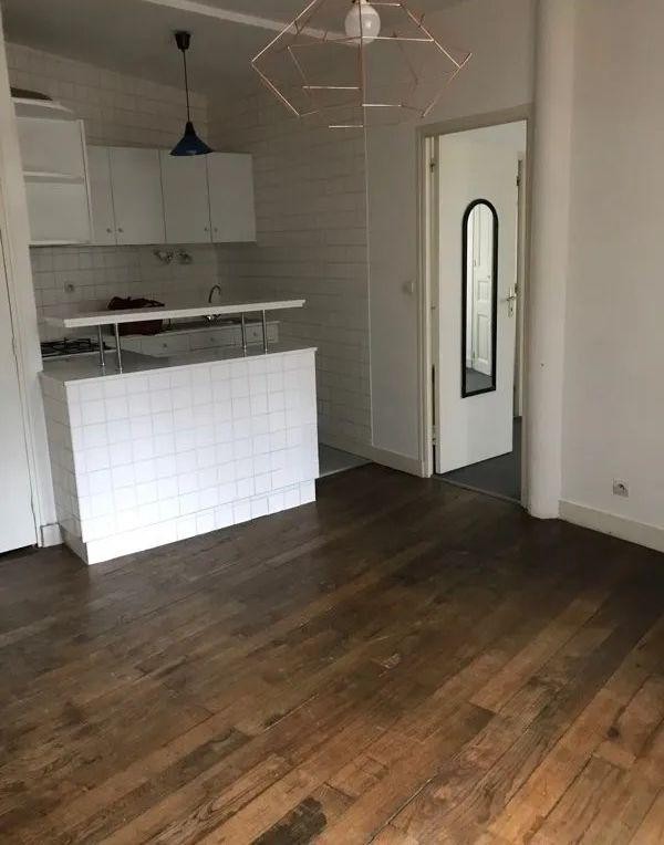 
                                                Location
                                                 Charmant T2 32m² Passage Pommeraye plein de charme