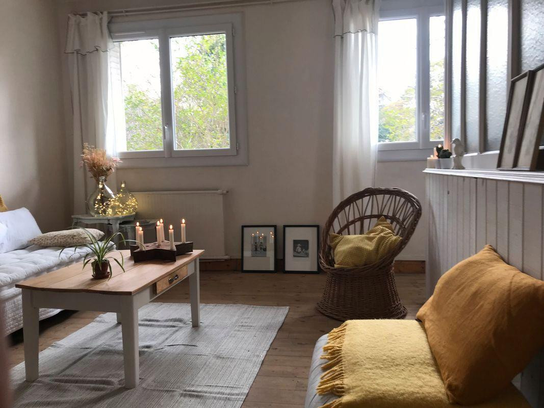 
                                                Location
                                                 Charmant t2 a louer