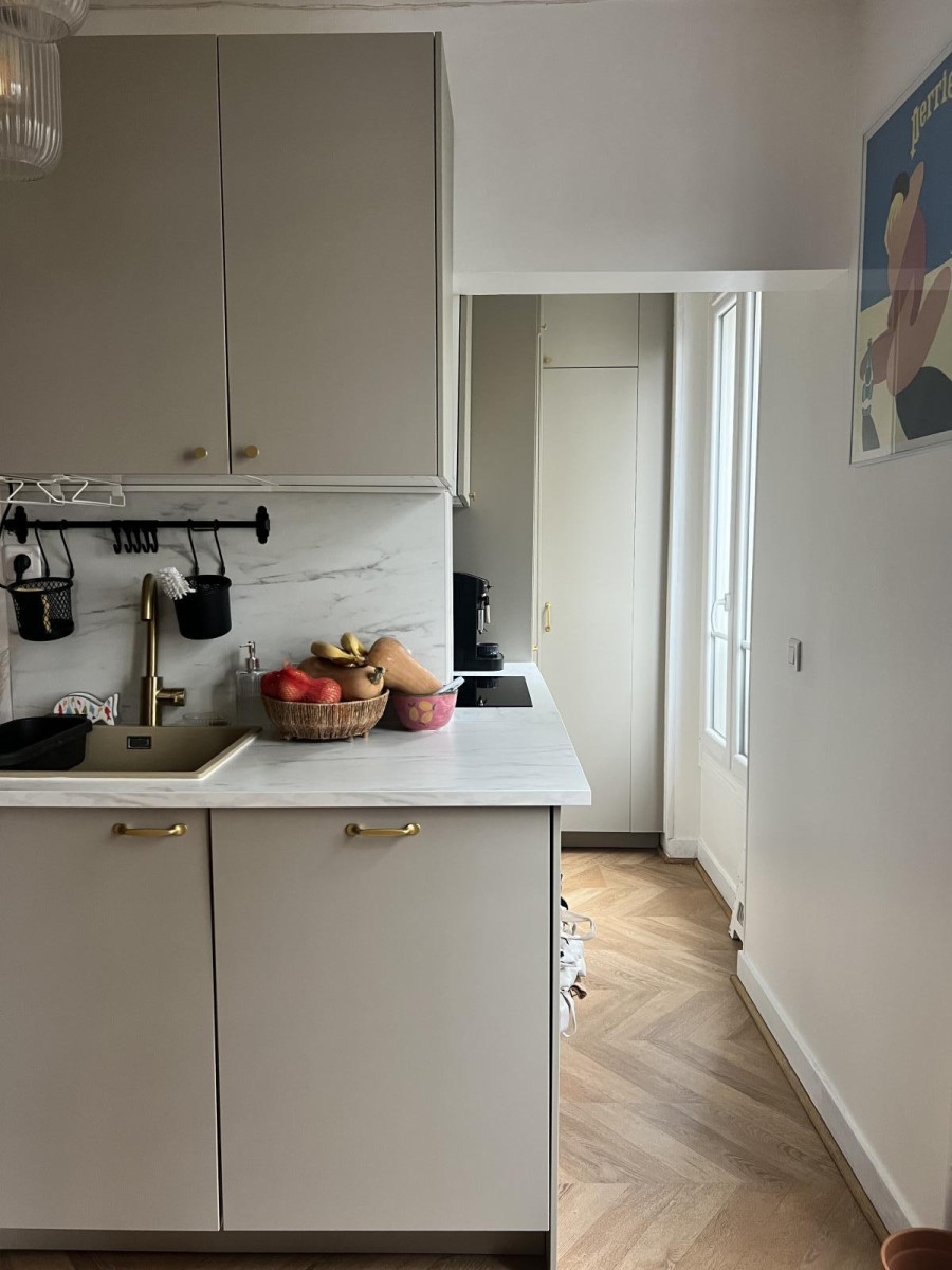 
                                                Location
                                                 Charmant T2 Cambronne Paris 15