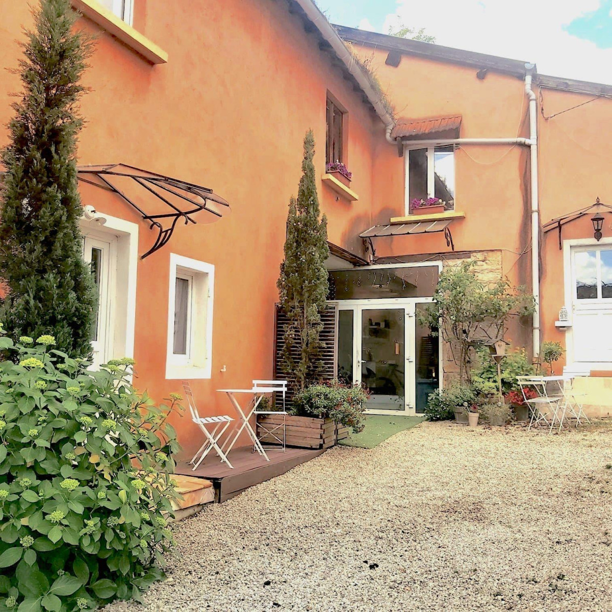 
                                                Location
                                                 Charmant T2 duplex situé Lyon 9 / limite Mont d’Or