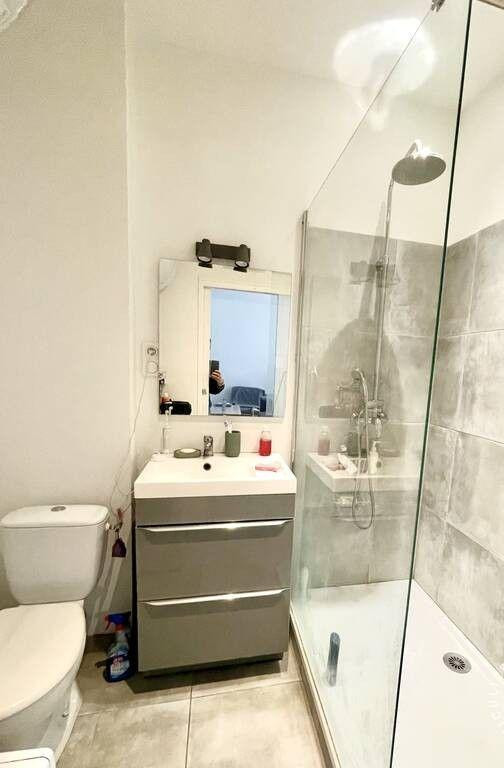 
                                                Location
                                                 Charmant T2 meublé 45m² moderne et lumineux