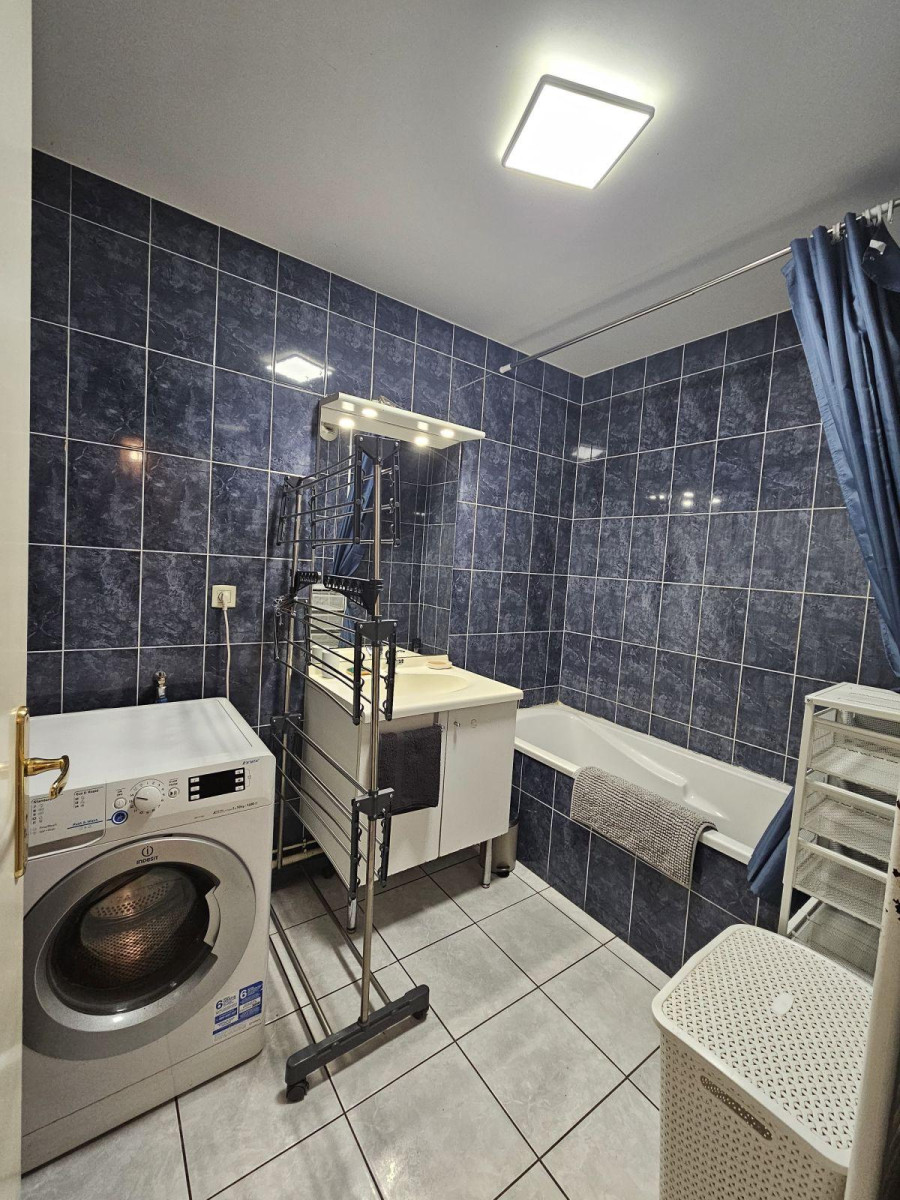 
                                                Location
                                                 Charmant T2 meublé à Villejuif