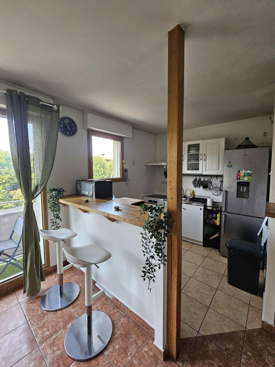 
                                                Location
                                                 Charmant T2 meublé à Villejuif