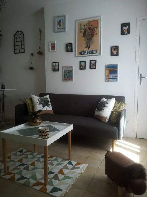 
                                                Location
                                                 Charmant T2 Meublé de 30m², disponible le 23 juin.