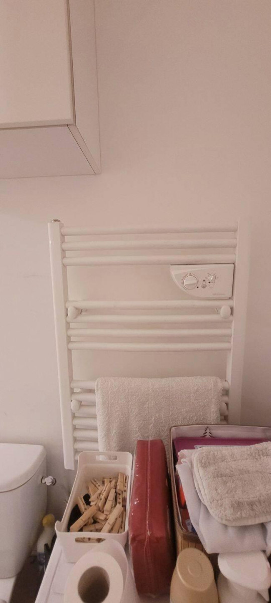 
                                                Location
                                                 Charmant T2 meublé de 35 m² (loi Carrez)