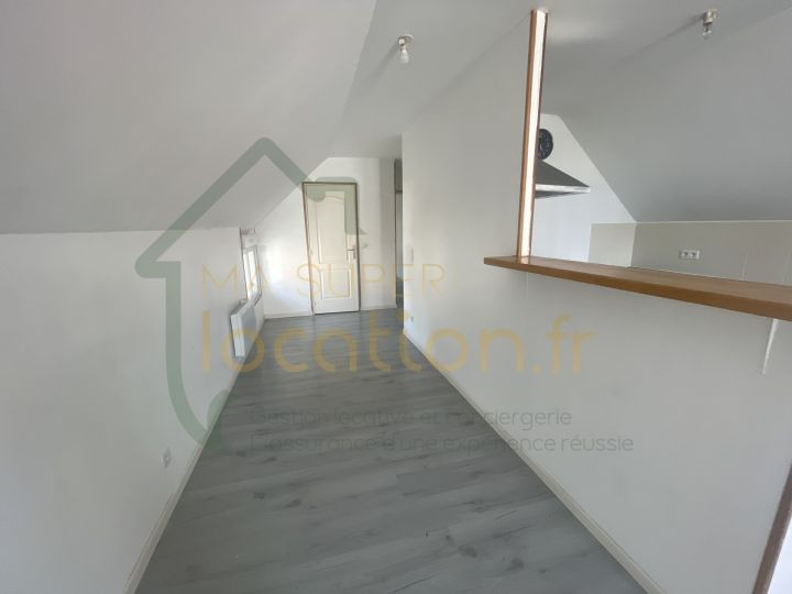 
                                                Location
                                                 Charmant T2 SAINT-QUENTIN