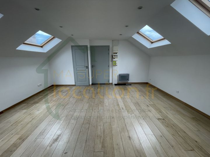 
                                                Location
                                                 Charmant T2 SAINT-QUENTIN CENTRE VILLE