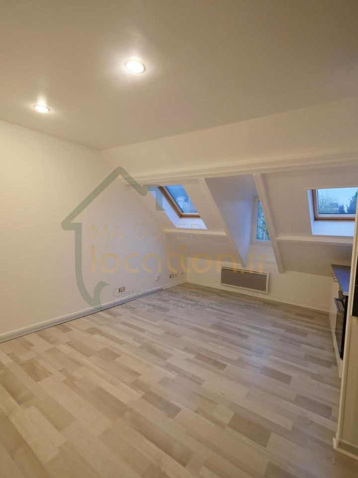 
                                                Location
                                                 Charmant T2 SAINT-QUENTIN CENTRE VILLE