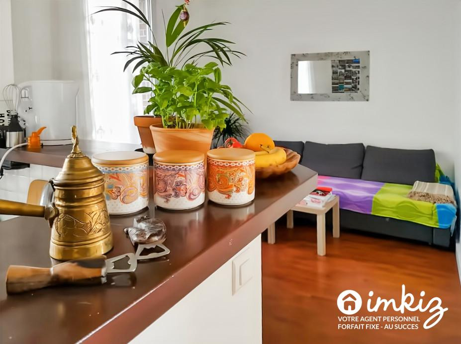 
                                                Vente
                                                 Charmant T2 traversant, lumineux et sans vis-à-vis