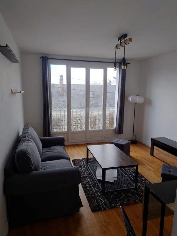 
                                                Location
                                                 Charmant T3 54m² meublé quartier Saint-Félix