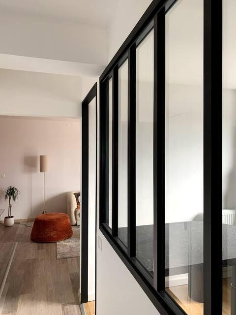 
                                                Location
                                                 Charmant T3 lumineux, calme et tout équipé de 73m²