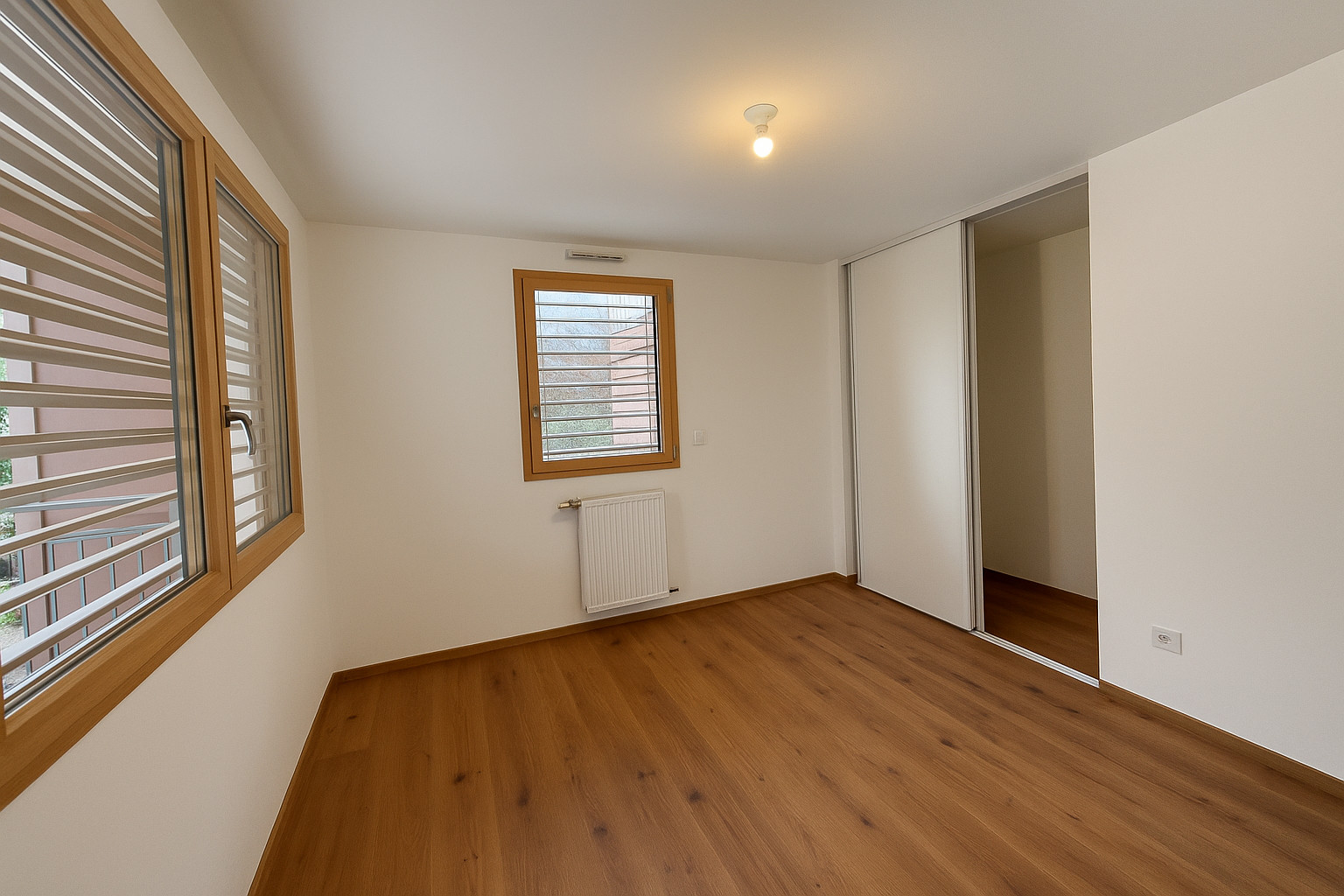 
                                                Vente
                                                 Charmant T3 Rez de Jardin dans le Quartier Gran Trou - Lyon 8, 1100E/mois*