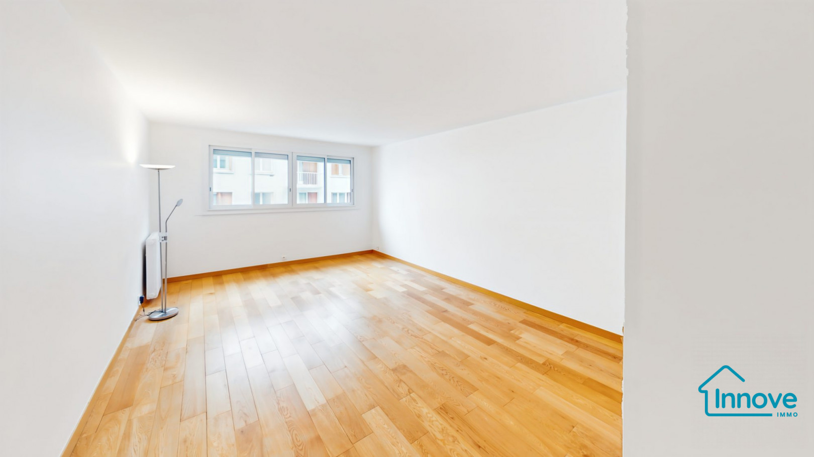 
                                                Vente
                                                 Charmant T4 - 80 m² - Vaugirard