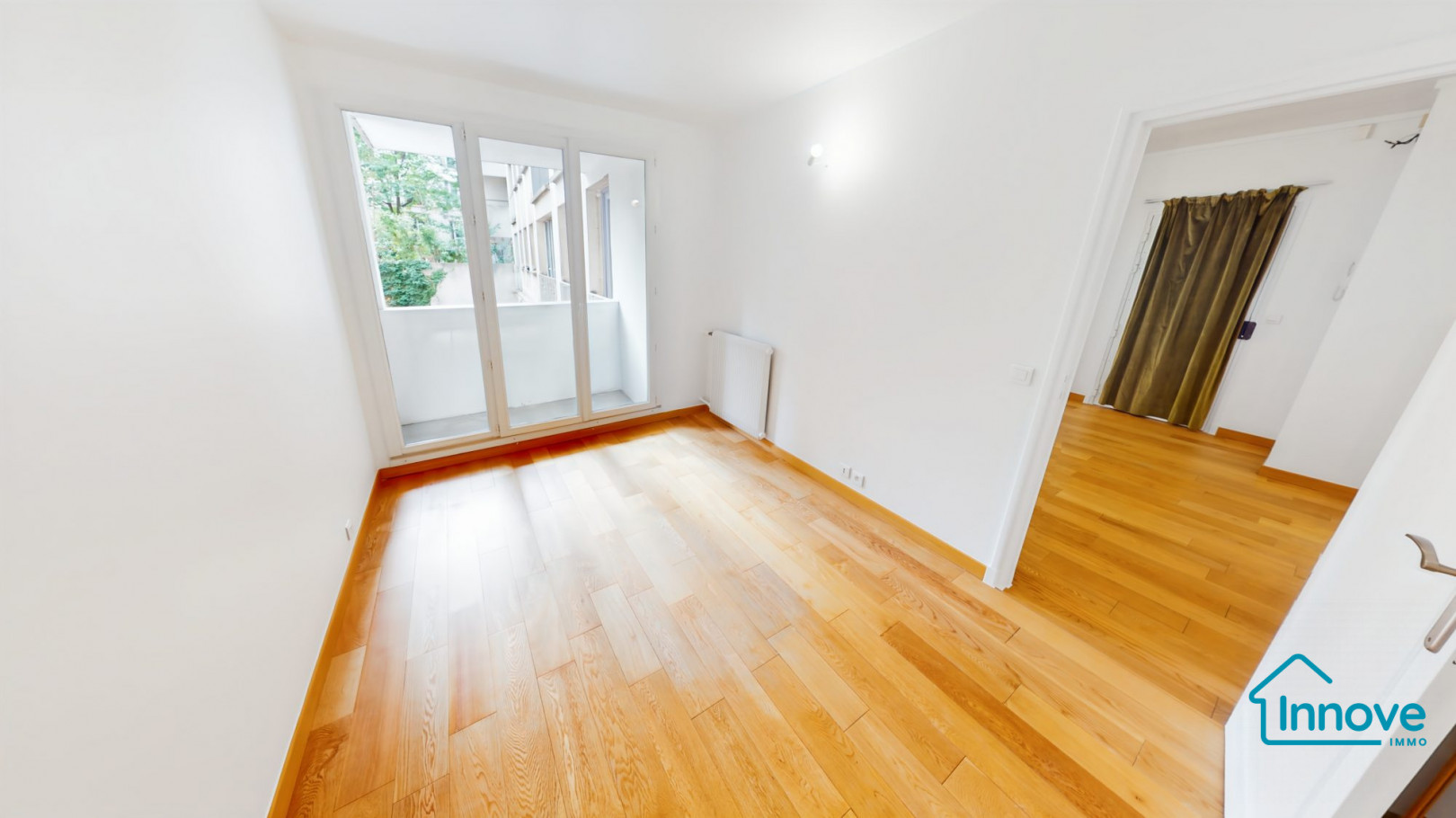 
                                                Vente
                                                 Charmant T4 - 80 m² - Vaugirard