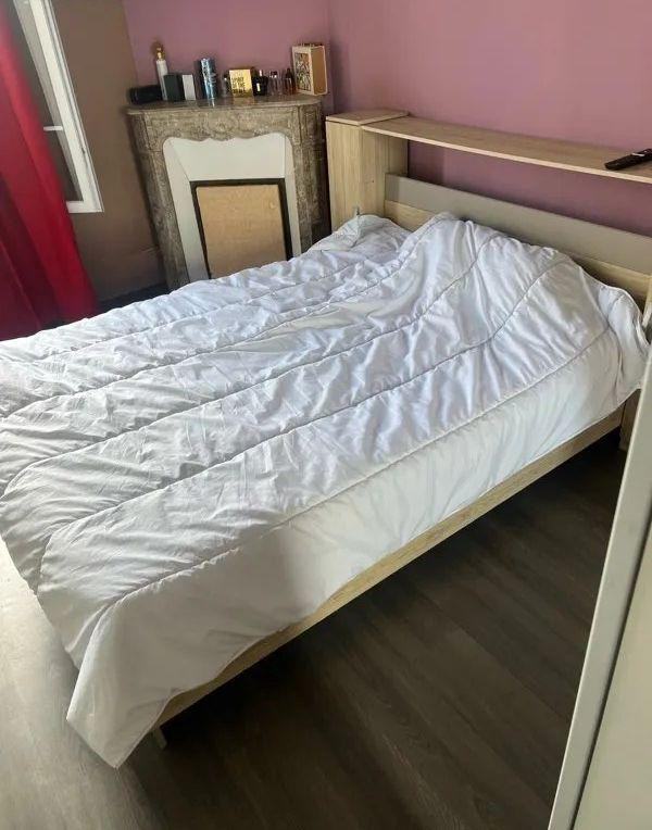 
                                                Colocation
                                                 Charmante chambre à louer dans un F3