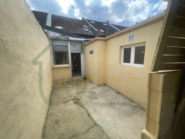 
                                                Location
                                                 Charmante Maison 2 chambres 89m2 rénovée en 2022