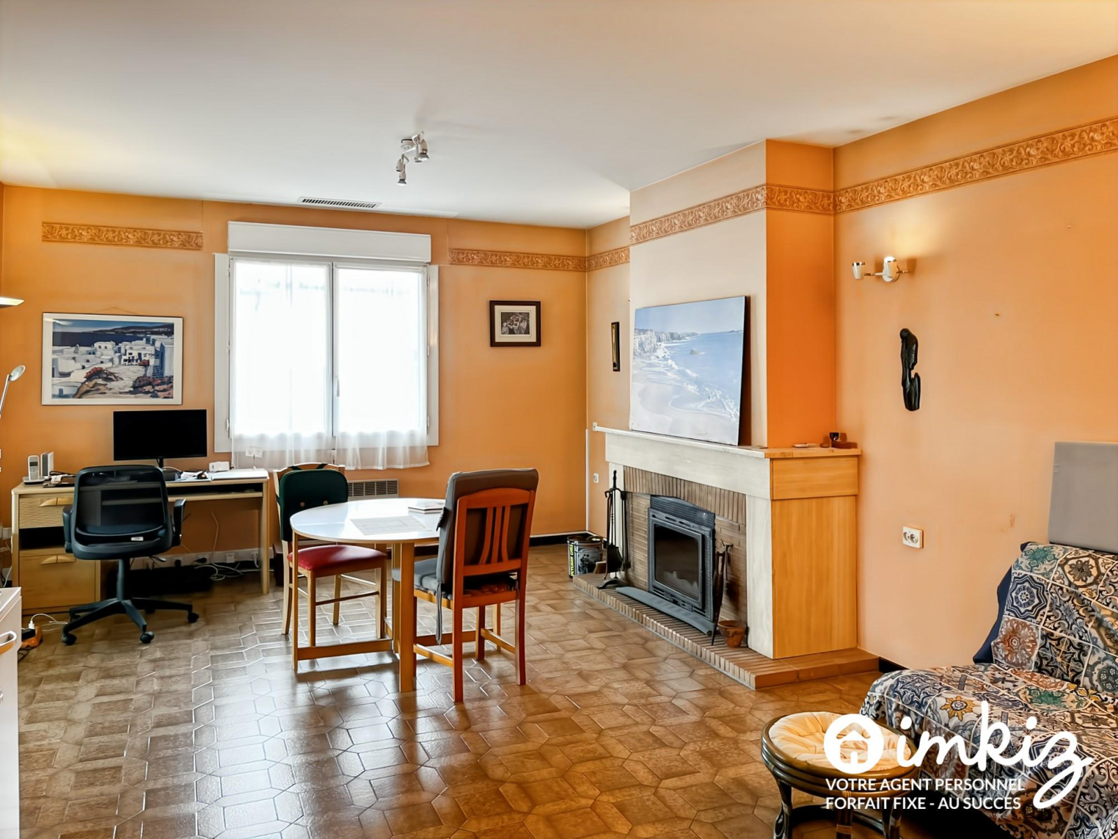 
                                                Vente
                                                 Charmante maison 4 pièces