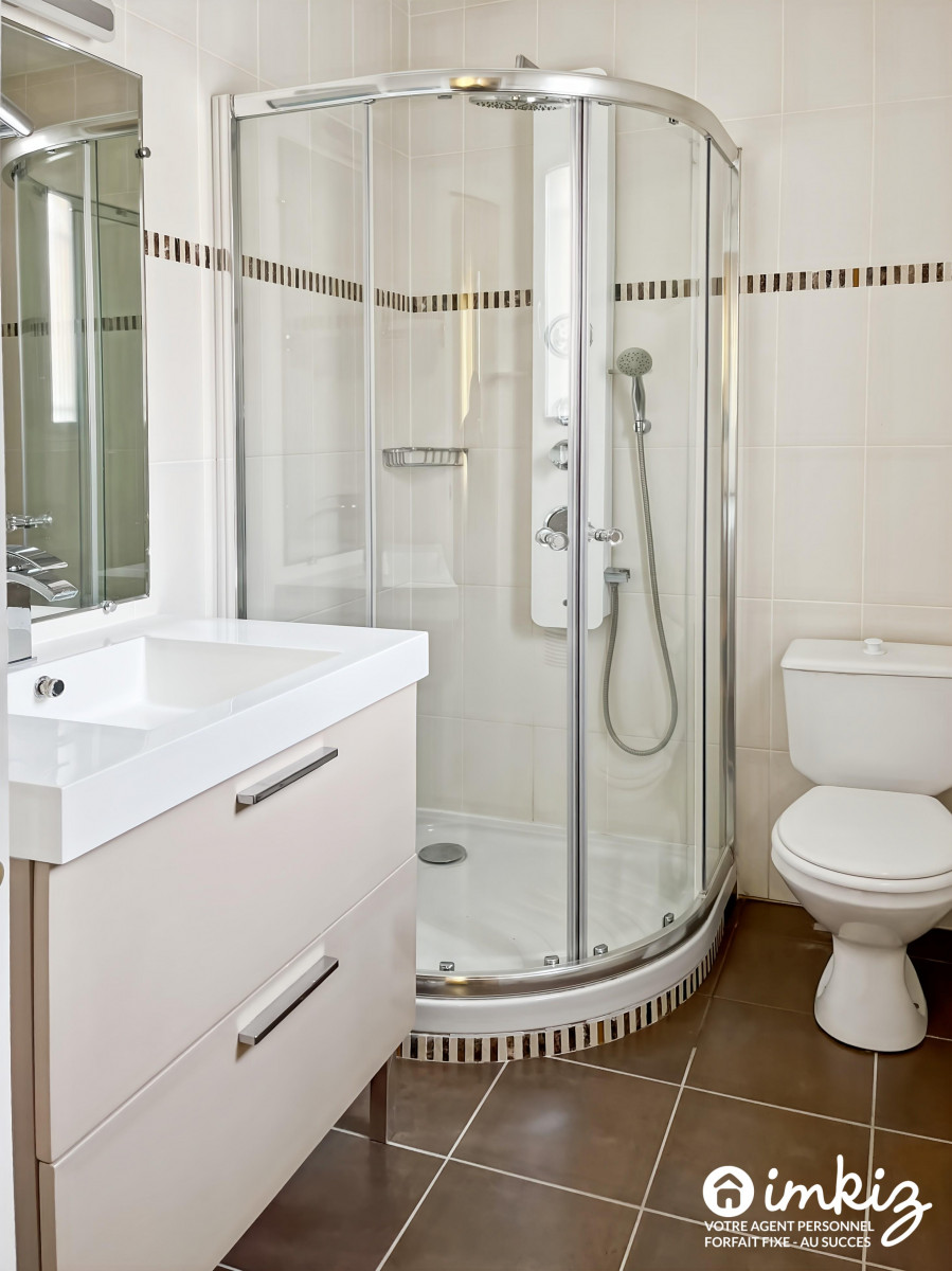 
                                                Vente
                                                 Charmante maison 4 pièces