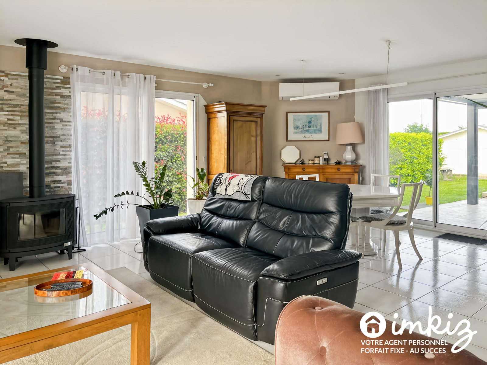 
                                                Vente
                                                 Charmante maison 4 pièces